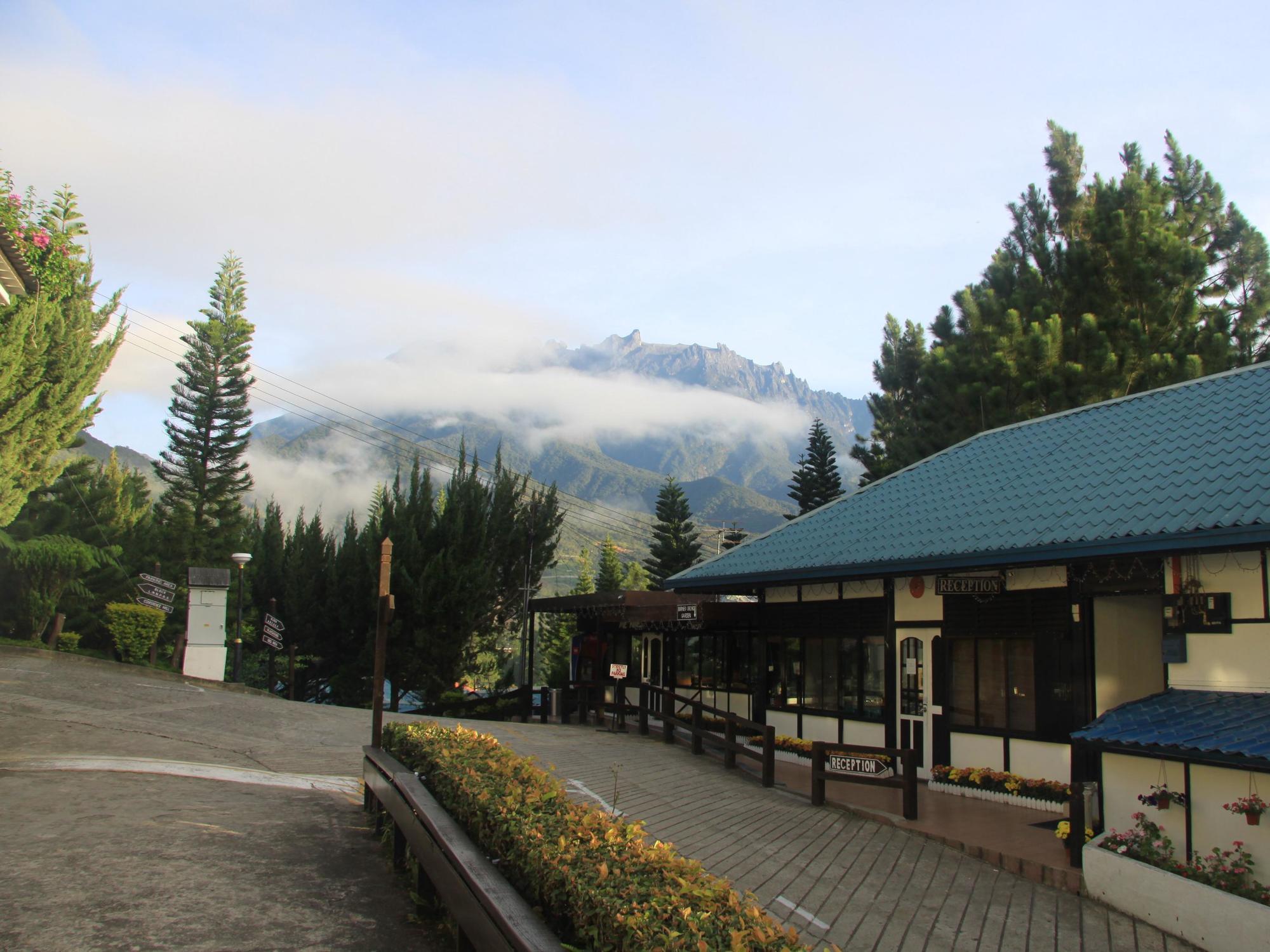 Kinabalu Pine Resort Kundasang Ngoại thất bức ảnh