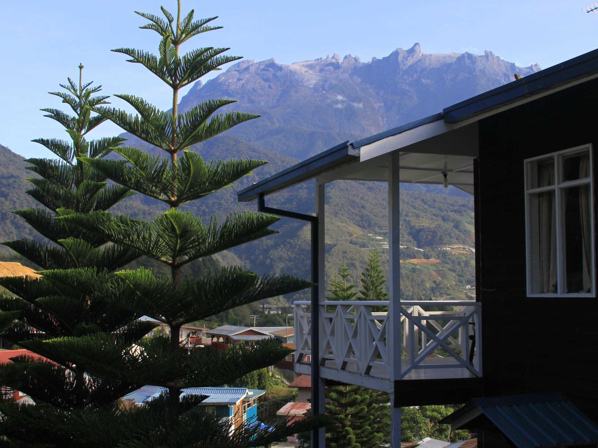 Kinabalu Pine Resort Kundasang Ngoại thất bức ảnh