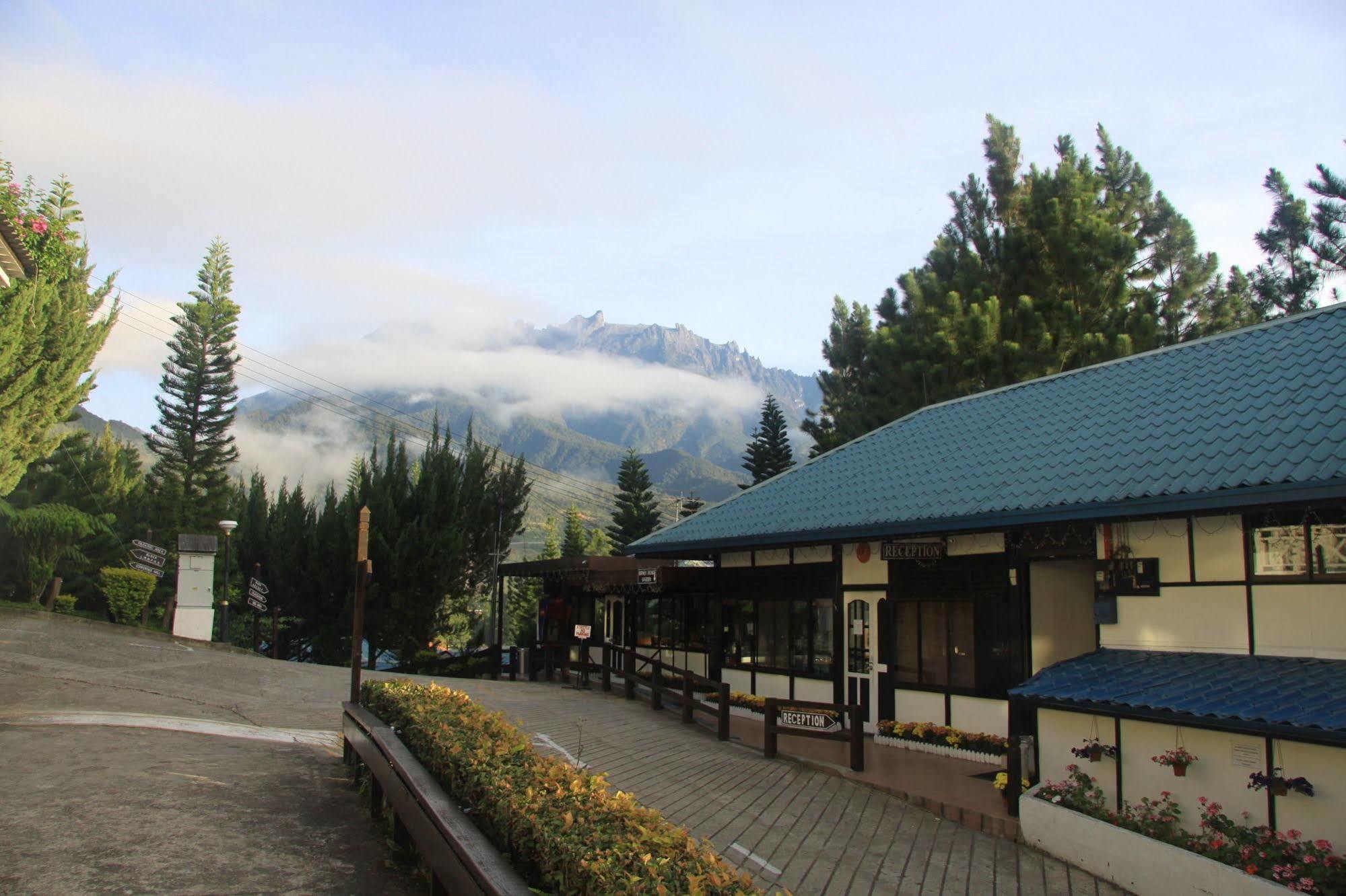 Kinabalu Pine Resort Kundasang Ngoại thất bức ảnh